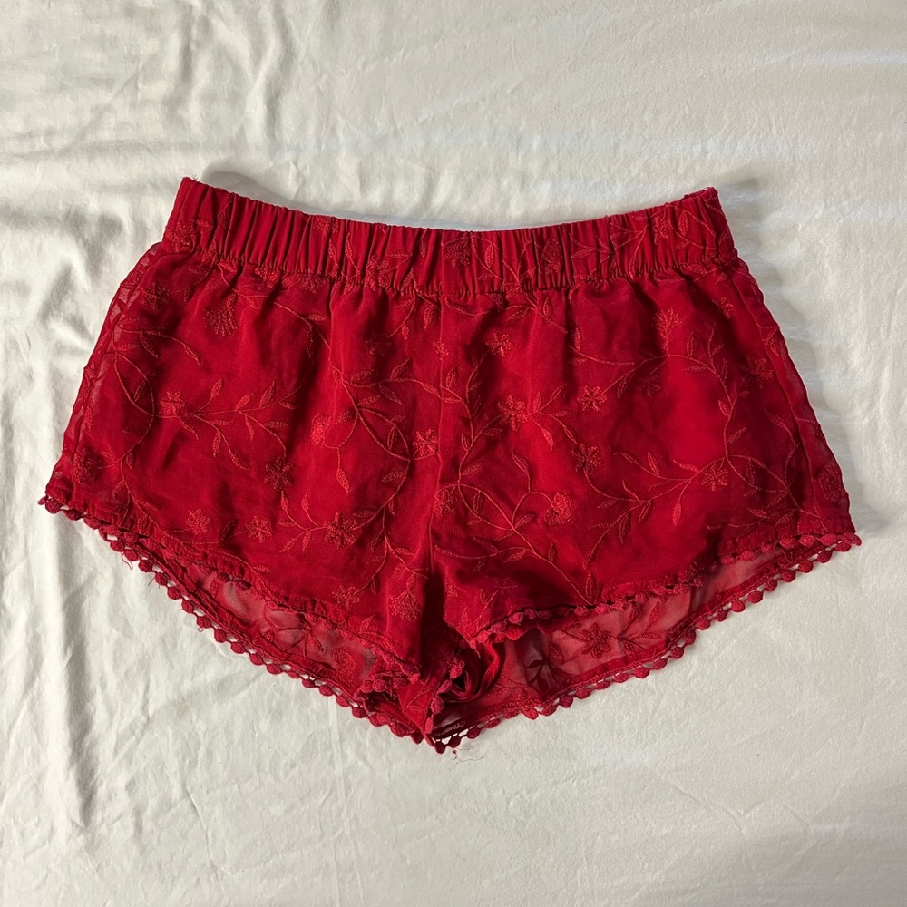 Forever 21 Red Lace Women's shorts